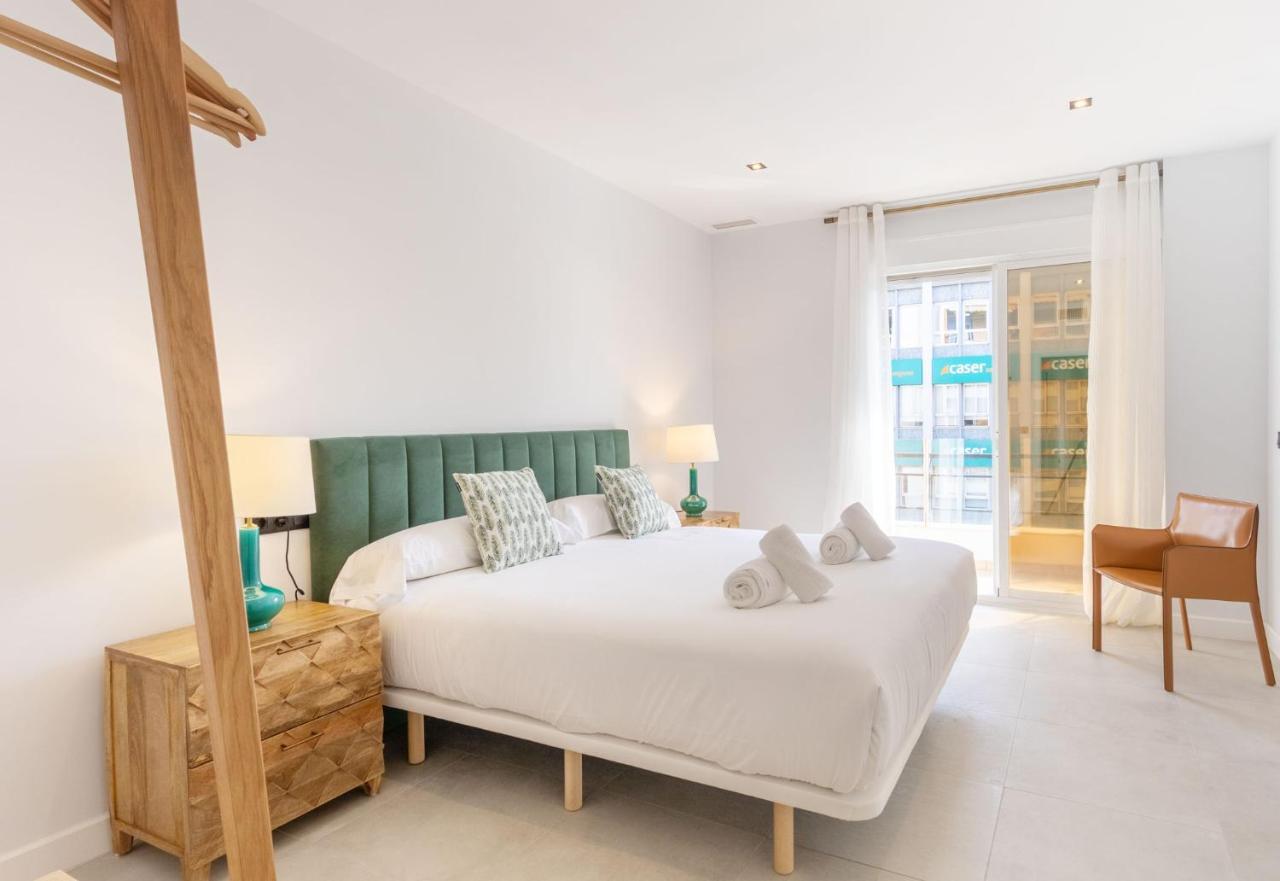 Imagen Metrosol Deluxe By Valcambre Apartment Sevilla Bagian luar foto