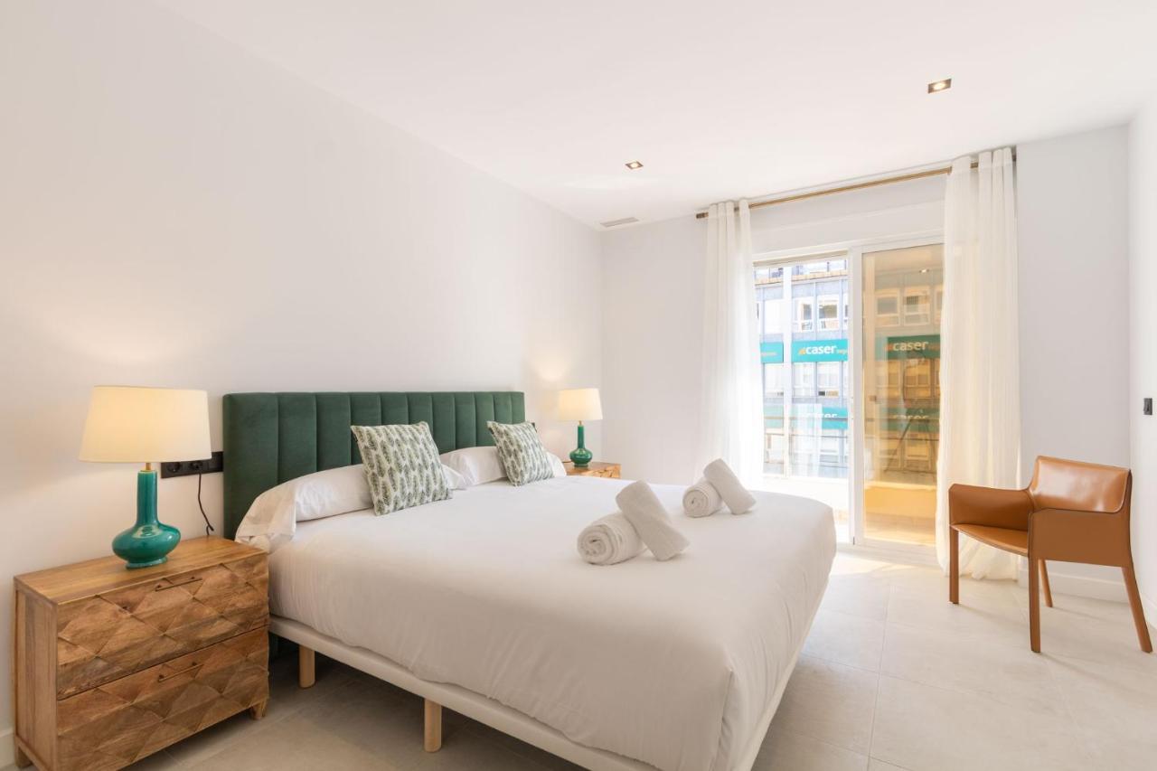 Imagen Metrosol Deluxe By Valcambre Apartment Sevilla Bagian luar foto