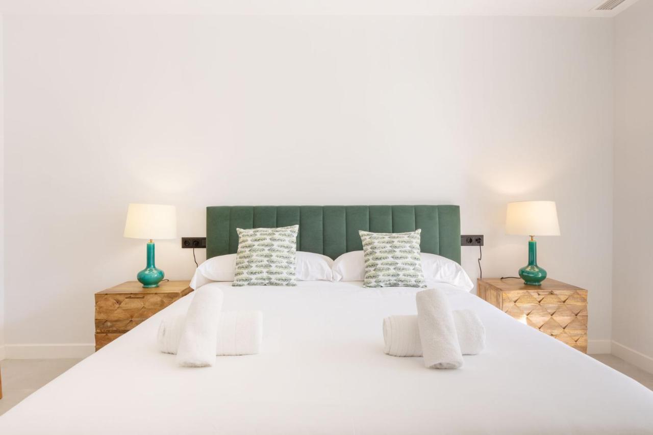 Imagen Metrosol Deluxe By Valcambre Apartment Sevilla Bagian luar foto