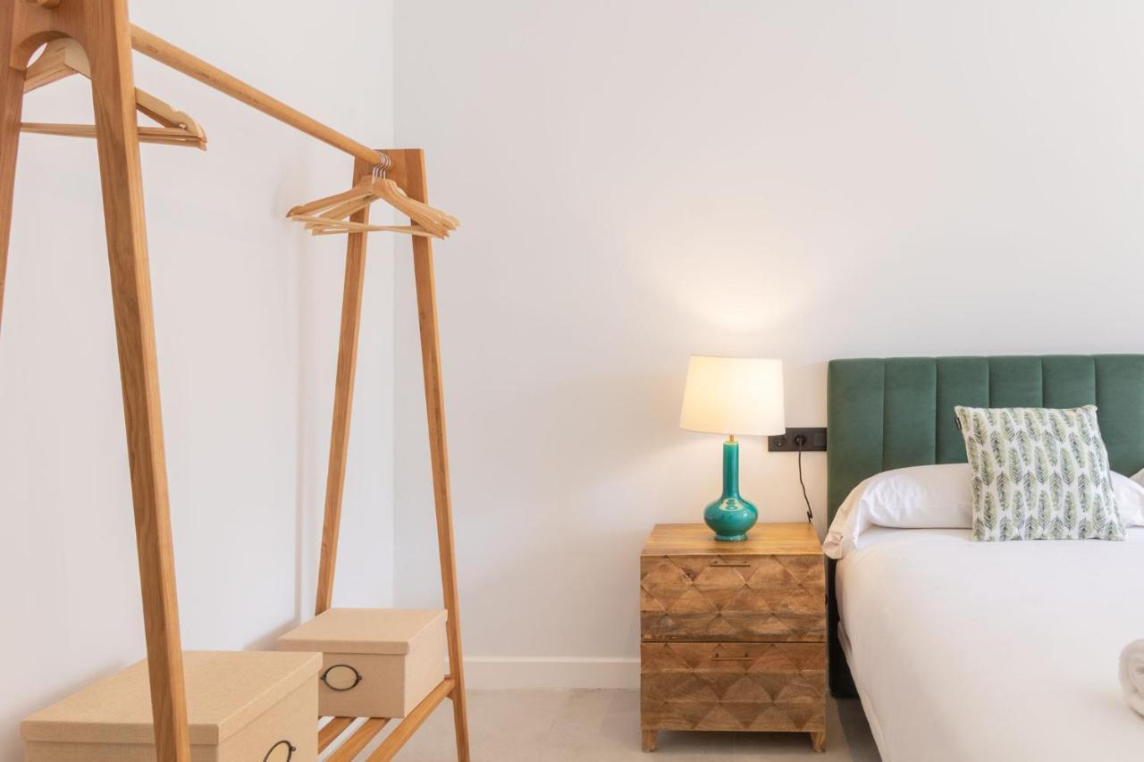 Imagen Metrosol Deluxe By Valcambre Apartment Sevilla Bagian luar foto