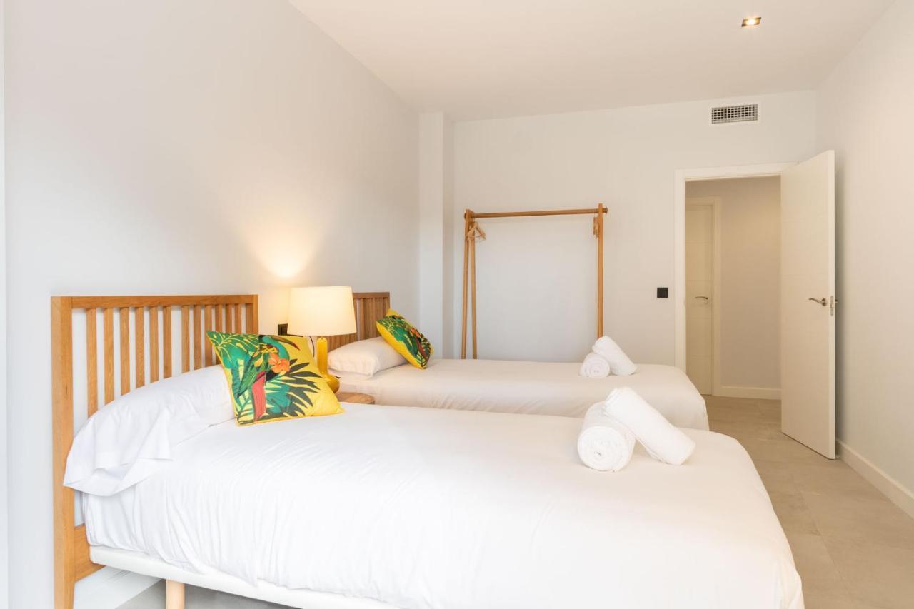Imagen Metrosol Deluxe By Valcambre Apartment Sevilla Bagian luar foto