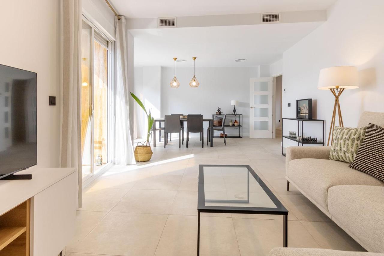 Imagen Metrosol Deluxe By Valcambre Apartment Sevilla Bagian luar foto